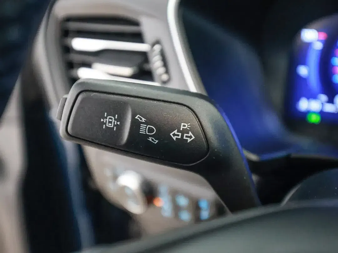 Ford Kuga 2.5 PHEV Titanium - Thumbnail 21