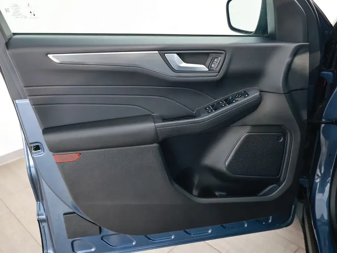 Ford Kuga 2.5 PHEV Titanium - Thumbnail 23