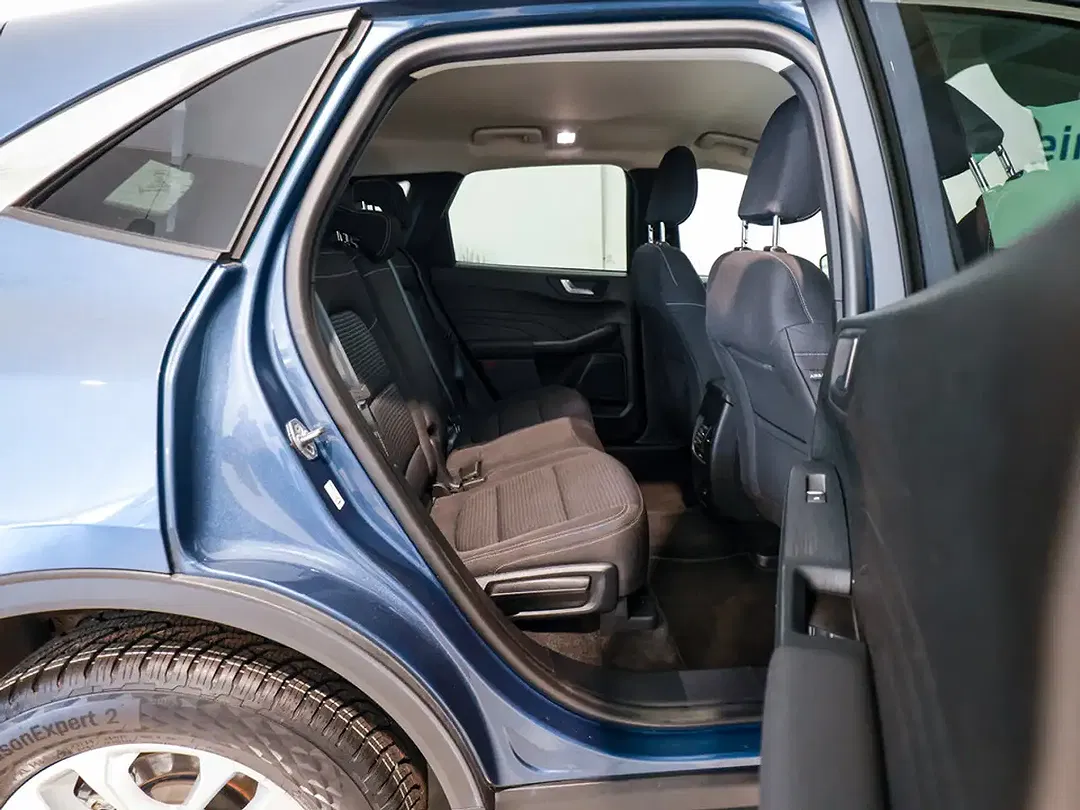 Ford Kuga 2.5 PHEV Titanium - Thumbnail 4