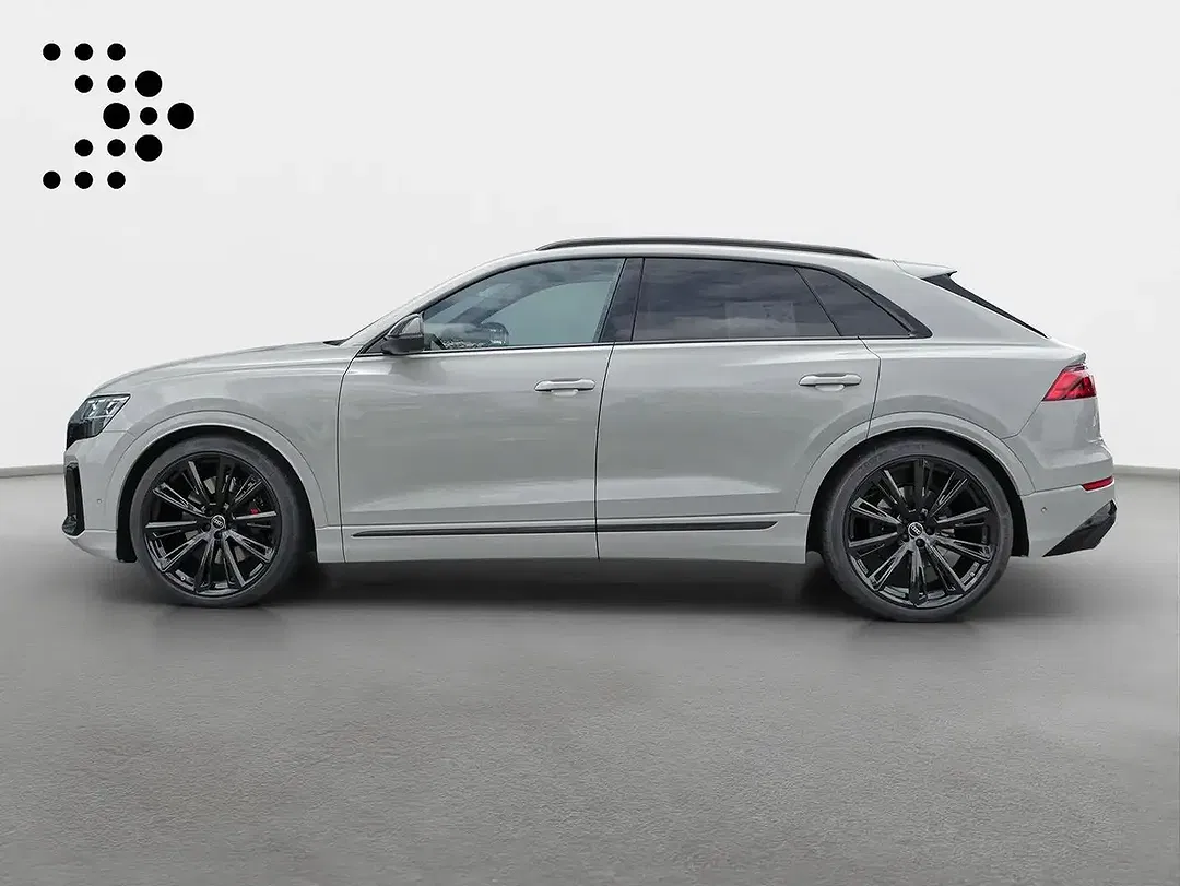 Audi SQ8 - foto 2