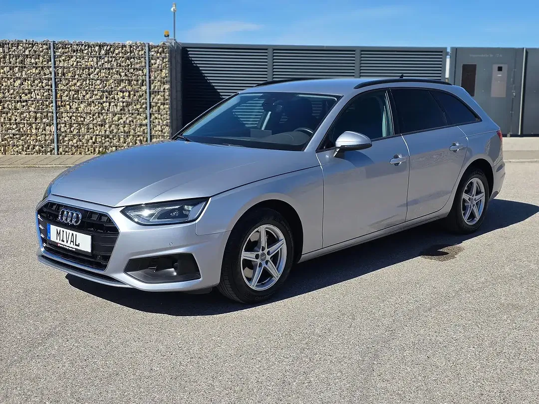 Audi A4 2.0 - Thumbnail 3