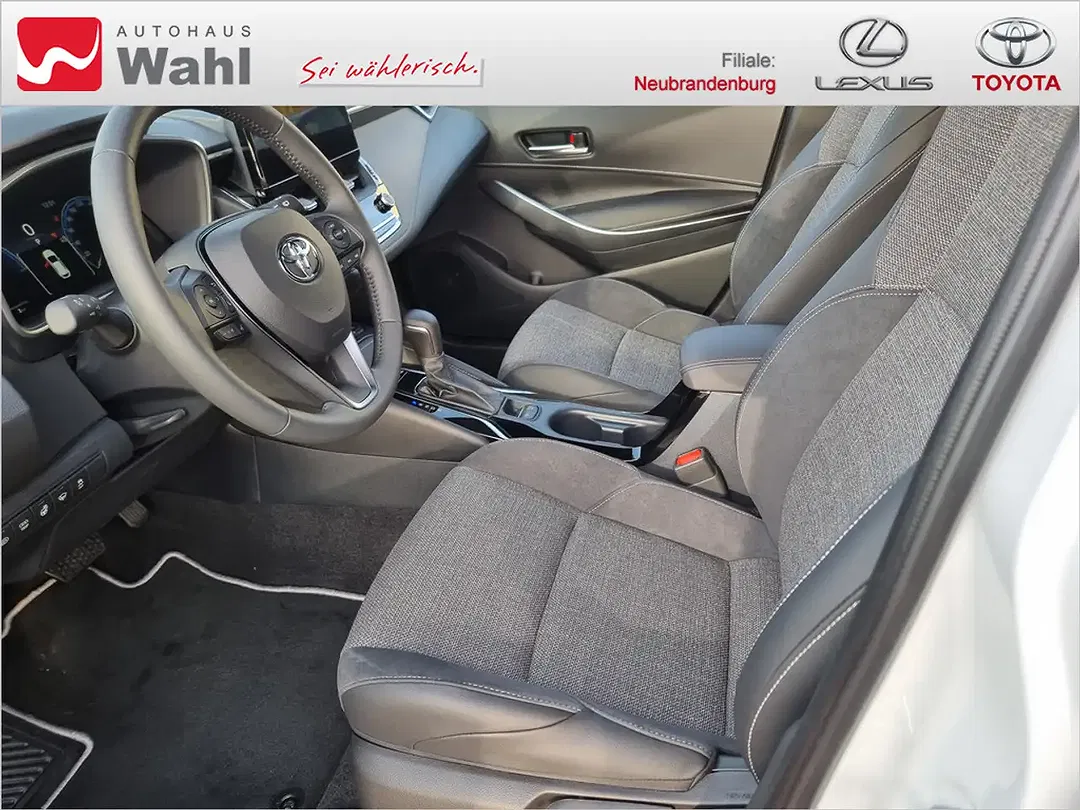 Toyota Corolla Hybrid Teamplayer - foto 15