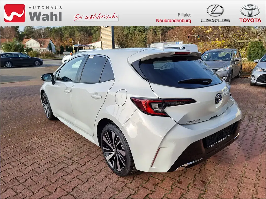 Toyota Corolla Hybrid Teamplayer - foto 2