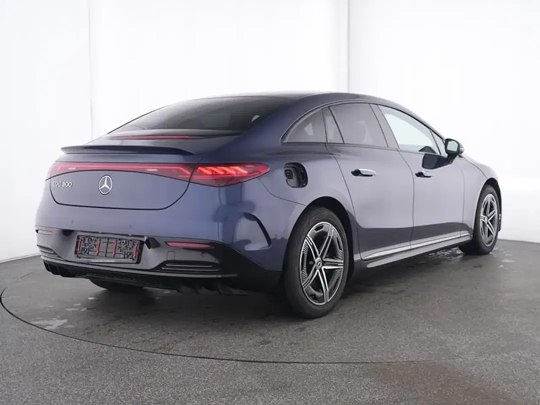 Mercedes-Benz EQE 300 Burmester AMG Line - Thumbnail 3