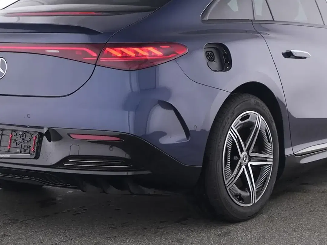 Mercedes-Benz EQE 300 Burmester AMG Line - Thumbnail 4