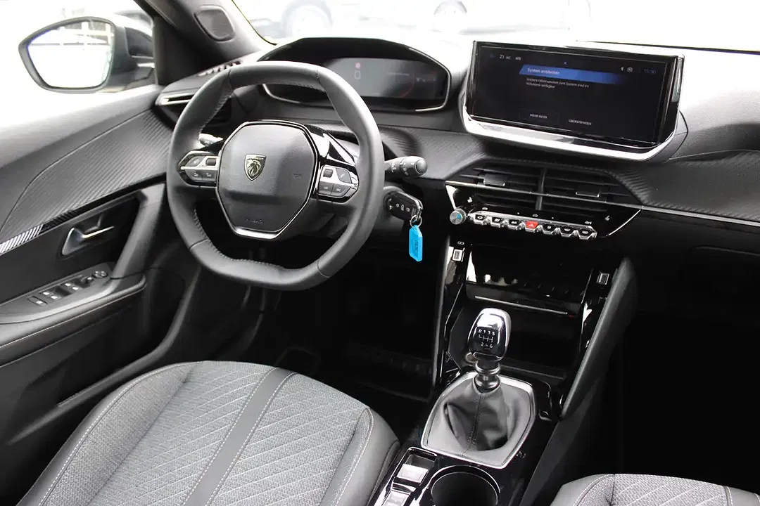Peugeot 2008 100 PureTech Allure - Thumbnail 12