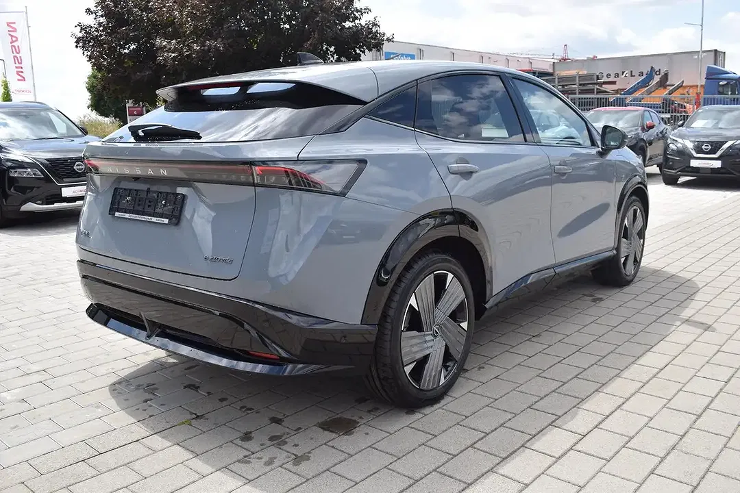 Nissan Ariya e-4ORCE 4x4 Evolve - Thumbnail 6