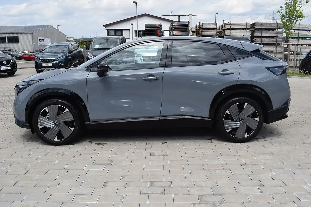 Nissan Ariya e-4ORCE 4x4 Evolve - Thumbnail 9