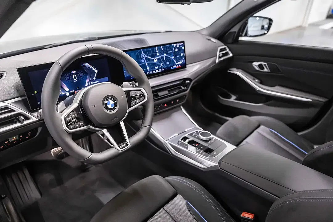 BMW 318 Touring M Sport - Thumbnail 5