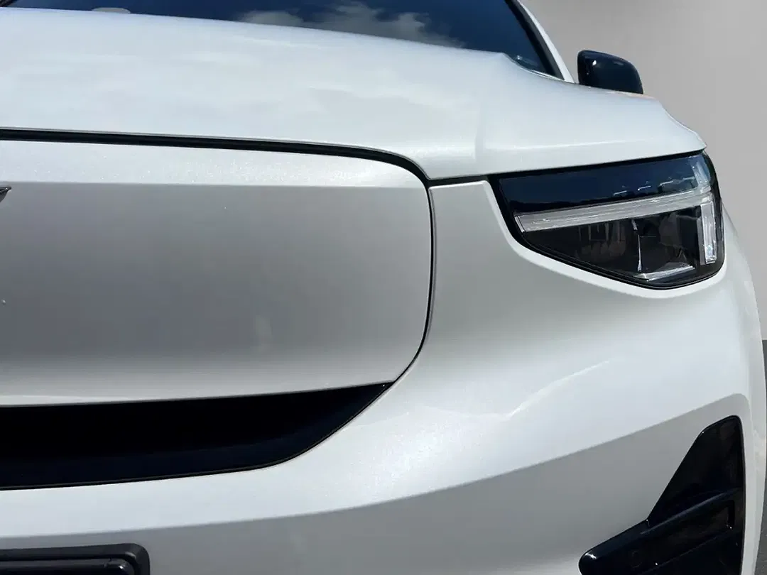 Volvo C40 EV Recharge Plus - Thumbnail 8