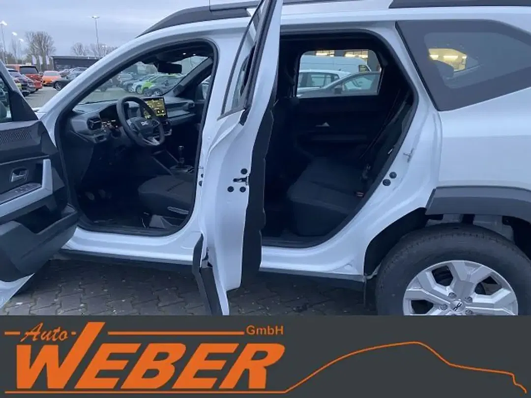 Dacia Bigster TCe Essential - Thumbnail 8