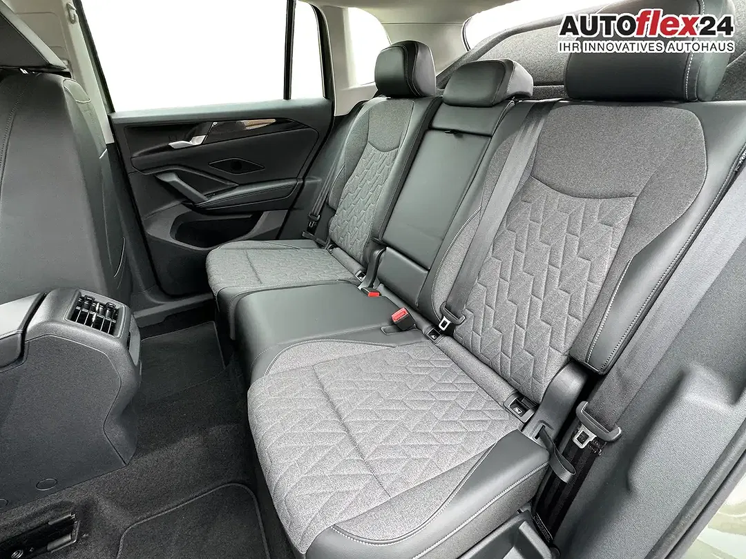 Volkswagen Tiguan 1.5 DSG - Thumbnail 11