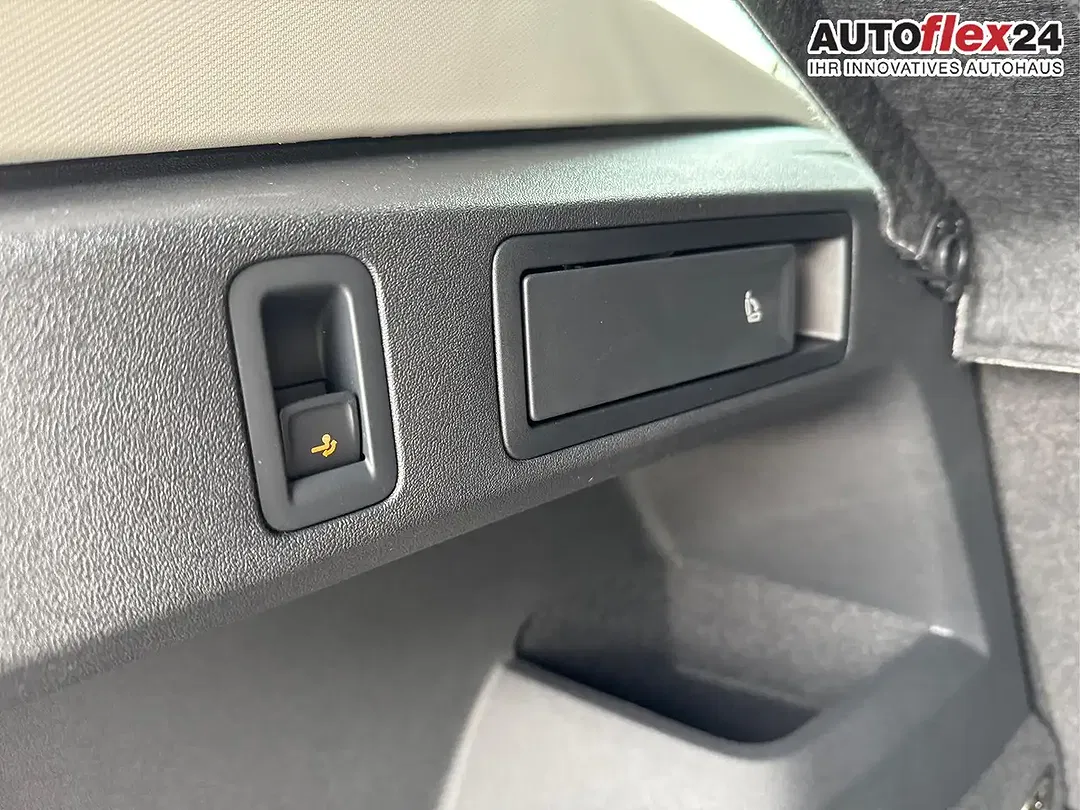 Volkswagen Tiguan 1.5 DSG - Thumbnail 32