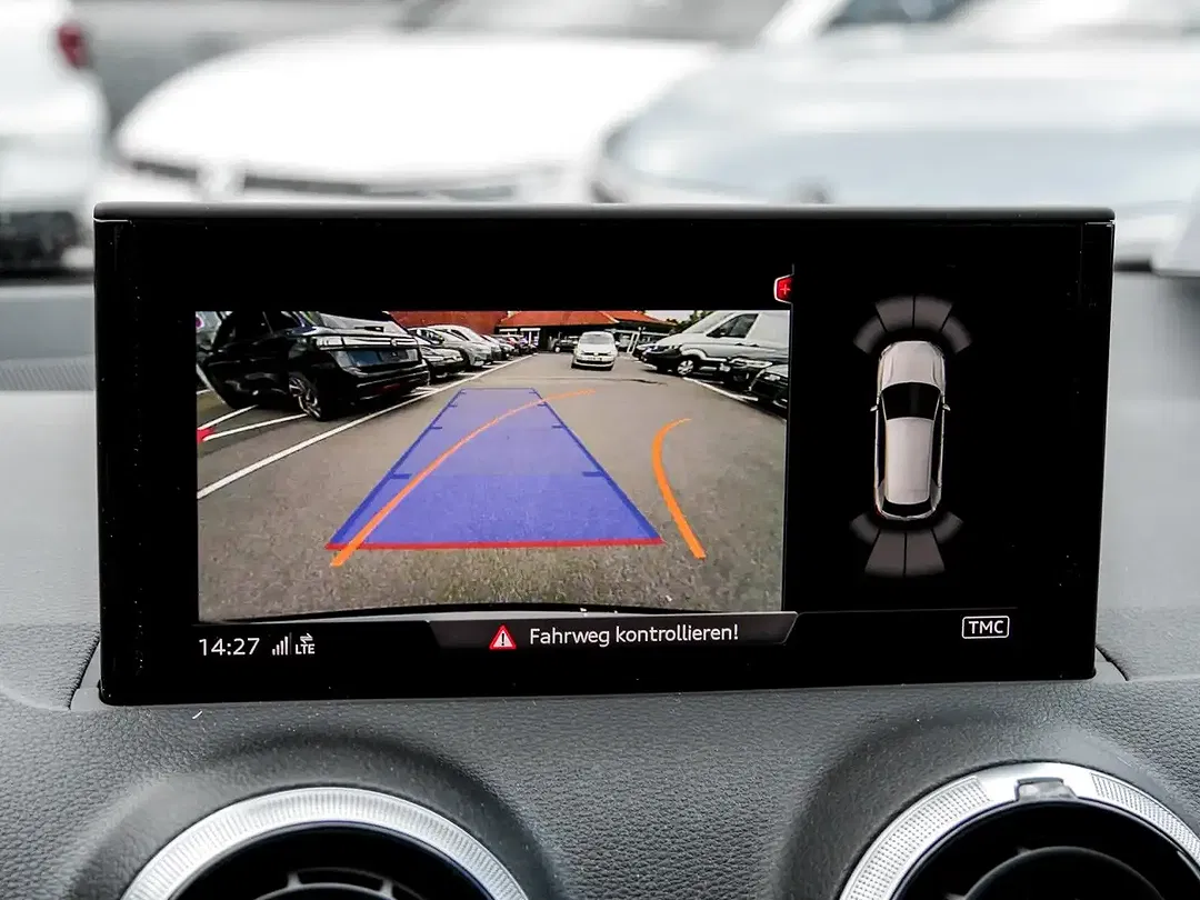 Audi SQ2 Matrix LED - Thumbnail 13
