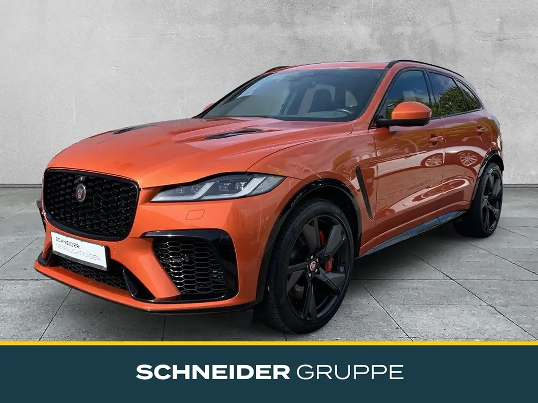 Jaguar F-Pace P550 4x4 SVR - Afbeelding 1