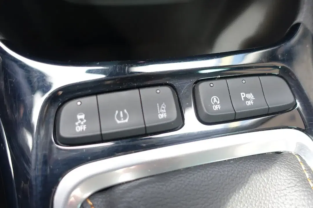 Opel Crossland X GS - Thumbnail 19