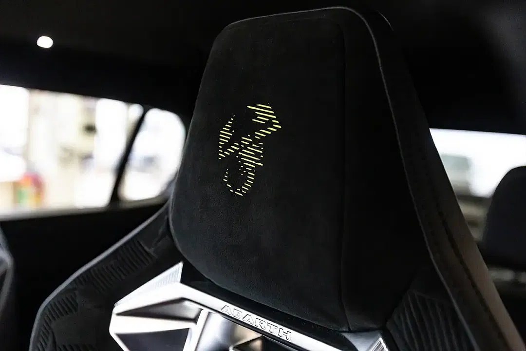 Abarth 600e Turismo - Thumbnail 14