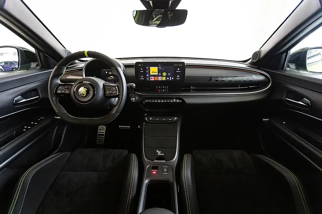 Abarth 600e Turismo - Thumbnail 5