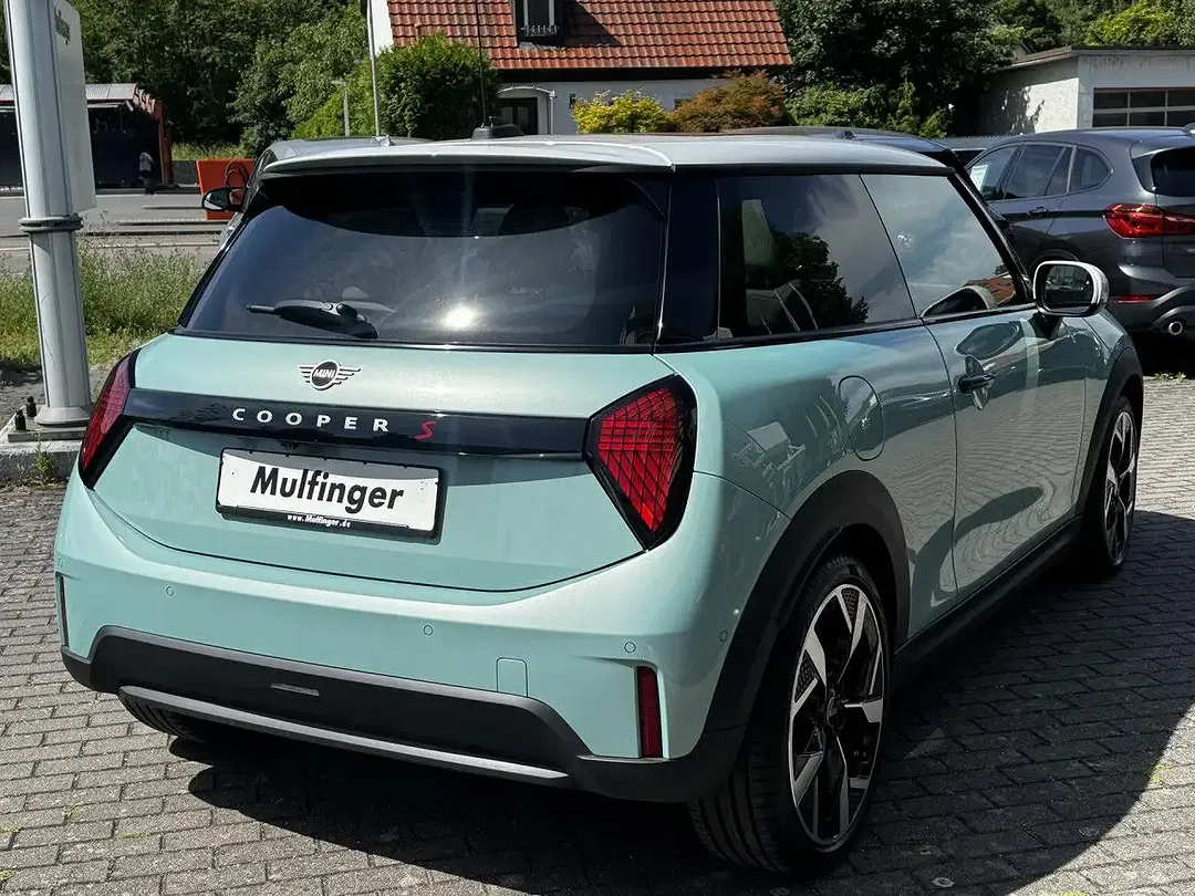 MINI Cooper S - Thumbnail 7