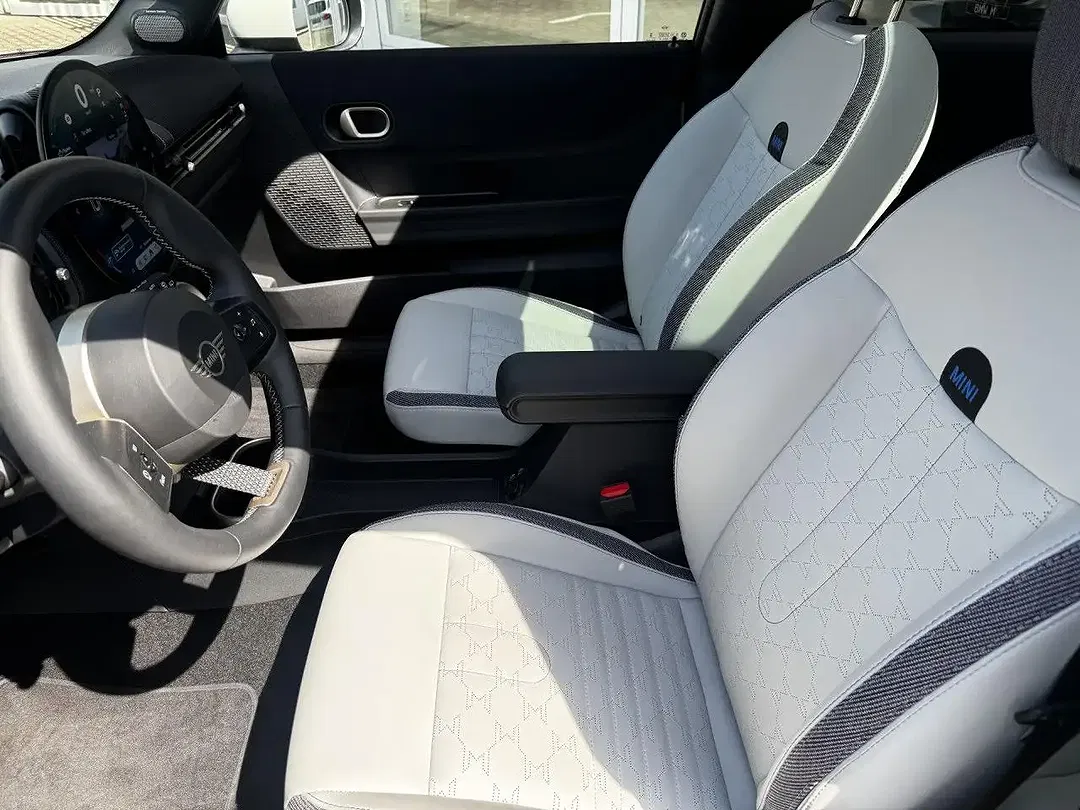 MINI Cooper S - Thumbnail 8