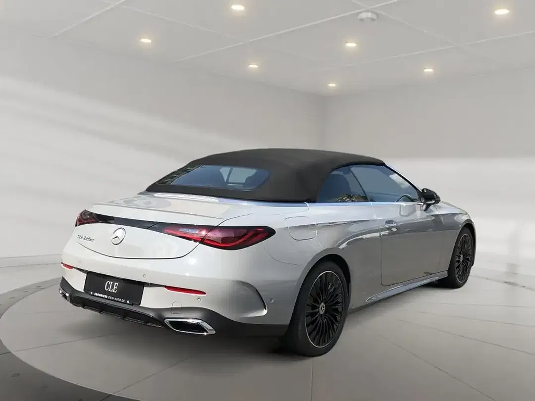 Mercedes-Benz CLE 220 AMG MBUX Burmester Night - foto 2