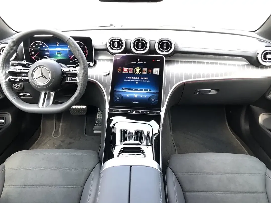 Mercedes-Benz CLE 220 AMG MBUX Burmester Night - Thumbnail 4