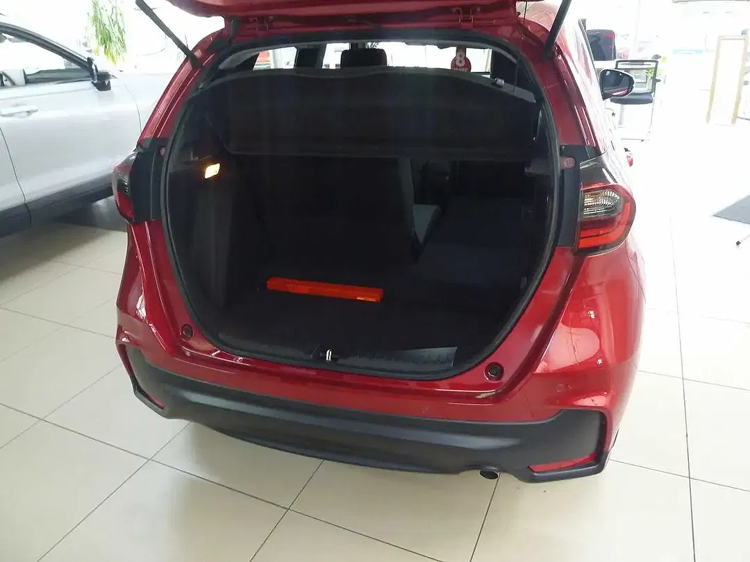 Honda Jazz 1.5 Hybrid e:HEV i-MMD Elegance Style - Thumbnail 5
