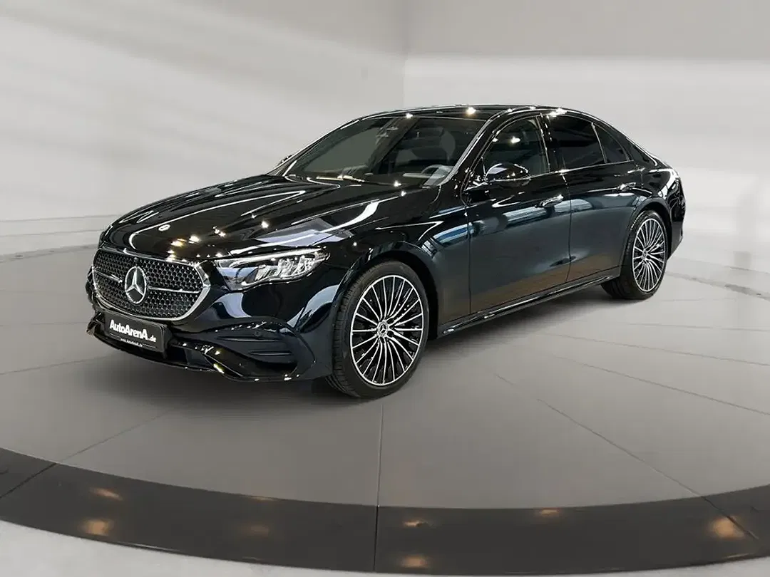 Mercedes-Benz E 200 4MATIC AMG MBUX Burmester Night - foto 1