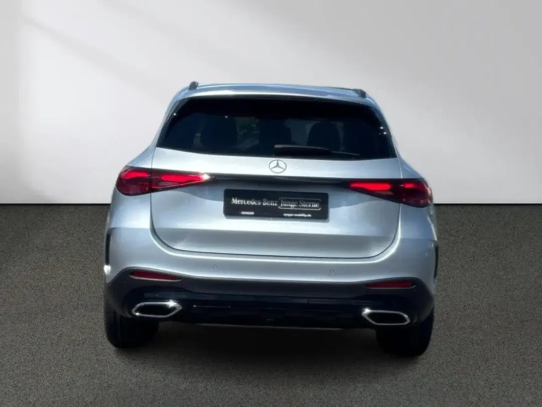 Mercedes-Benz GLC 200 4MATIC AMG Line Night - Thumbnail 5