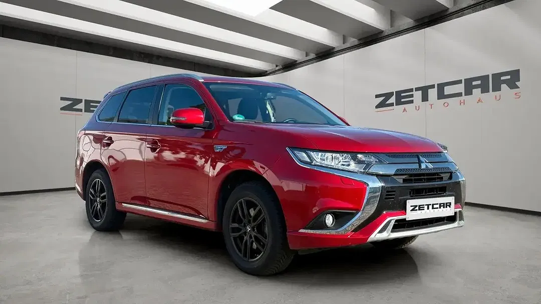 Mitsubishi Outlander PHEV 4WD - Thumbnail 7