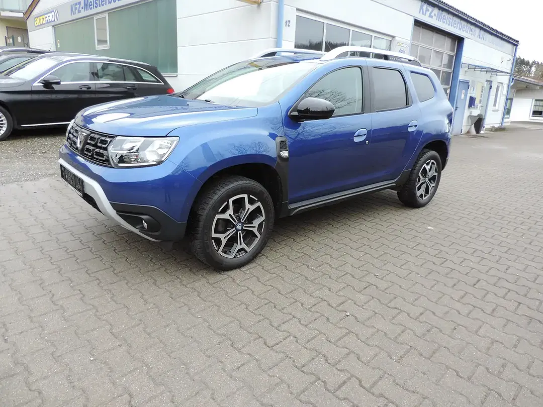 Dacia Duster Celebration - foto 1