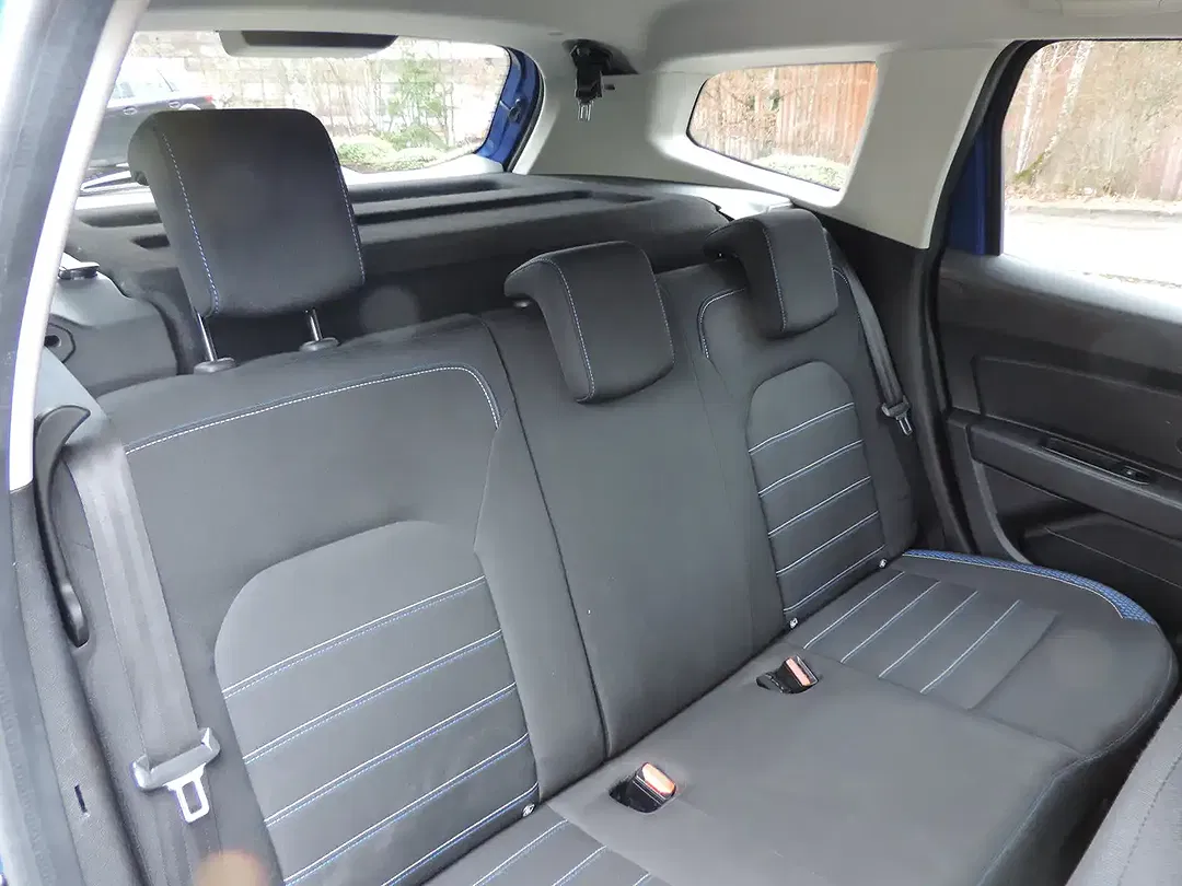 Dacia Duster Celebration - Thumbnail 13