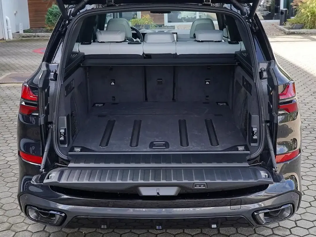 BMW X5 xDrive M Sport - Thumbnail 18