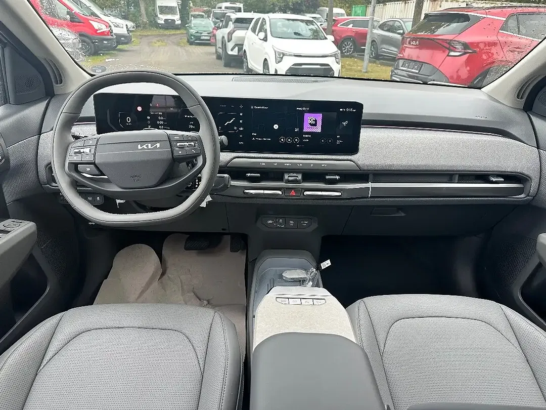 Kia EV3 Earth - Thumbnail 6