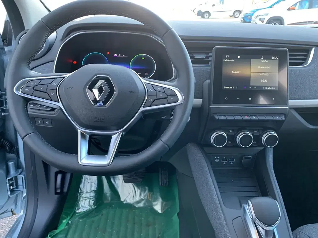 Renault ZOE R110 Z.E. 50 Experience - Thumbnail 10