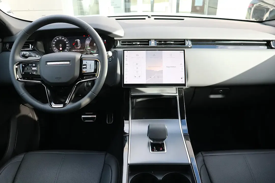 Land Rover Range Rover Velar P400e Dynamic SE - Thumbnail 4