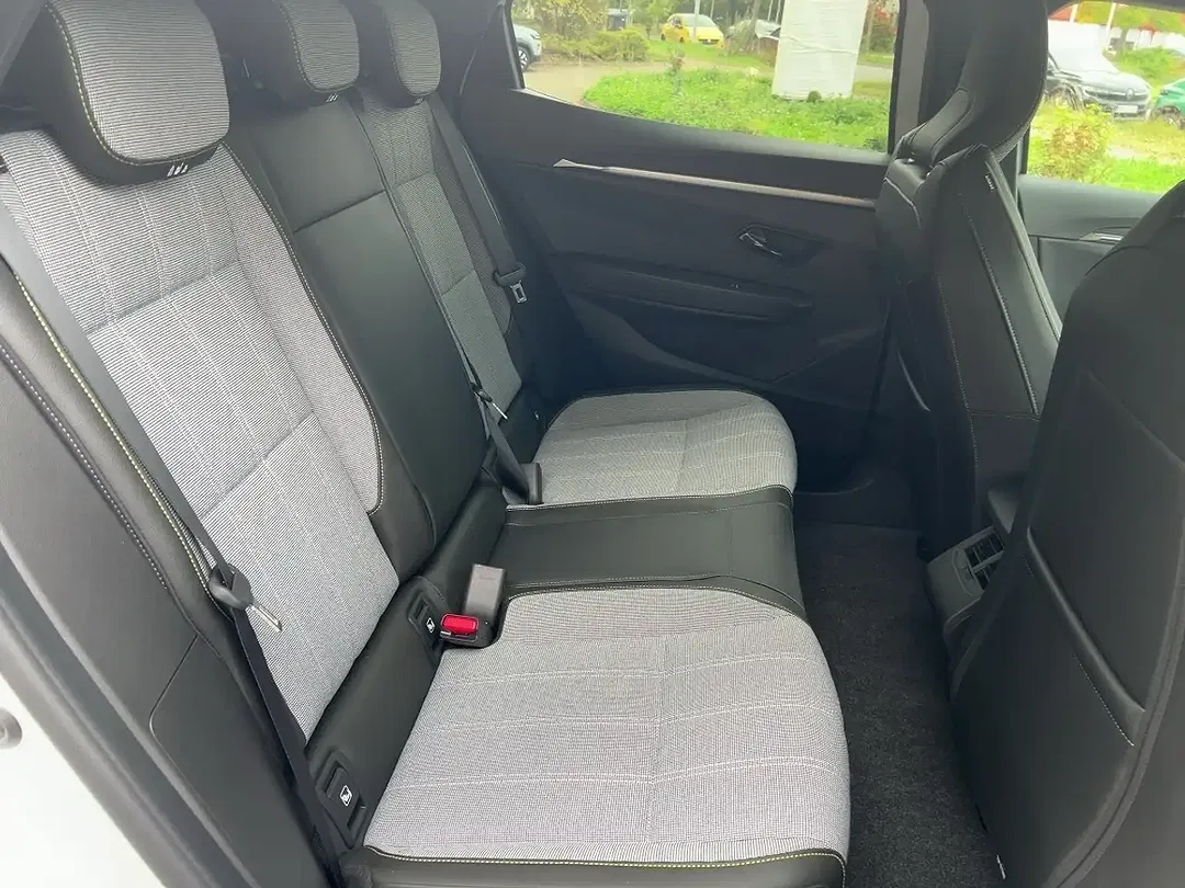 Renault Megane E-Tech EV60 Techno Comfort - Thumbnail 12