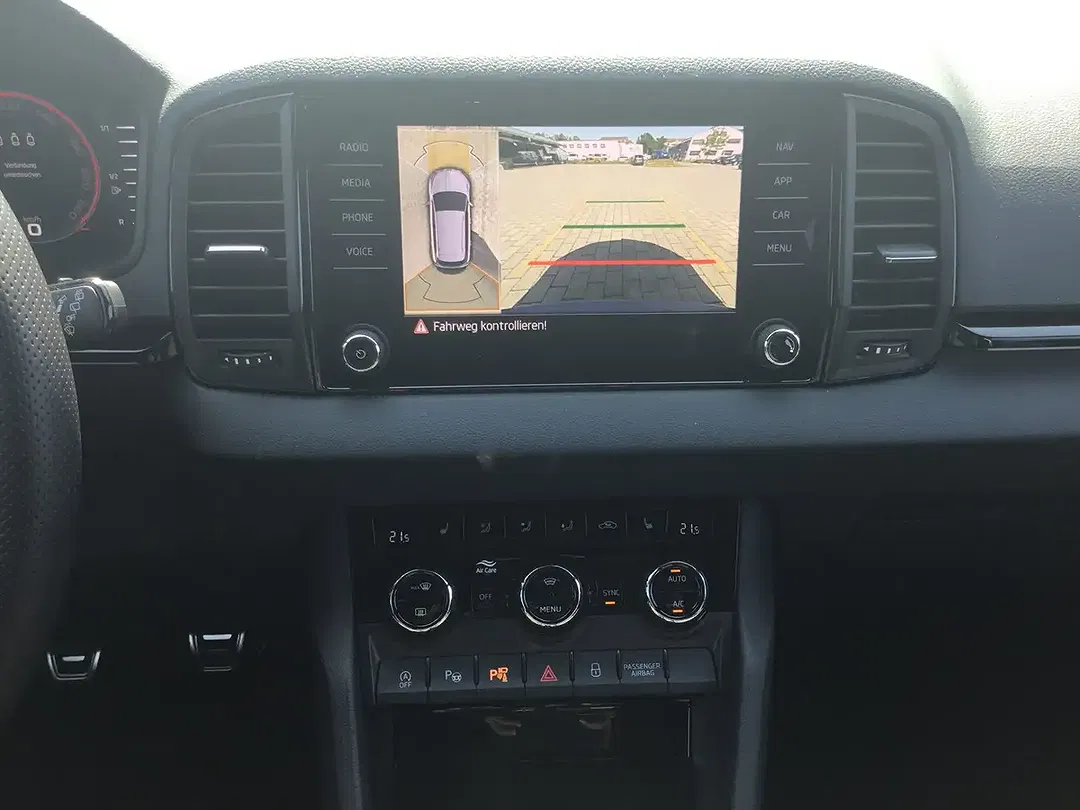 Skoda Karoq 1.5 TSI Sportline - Thumbnail 11
