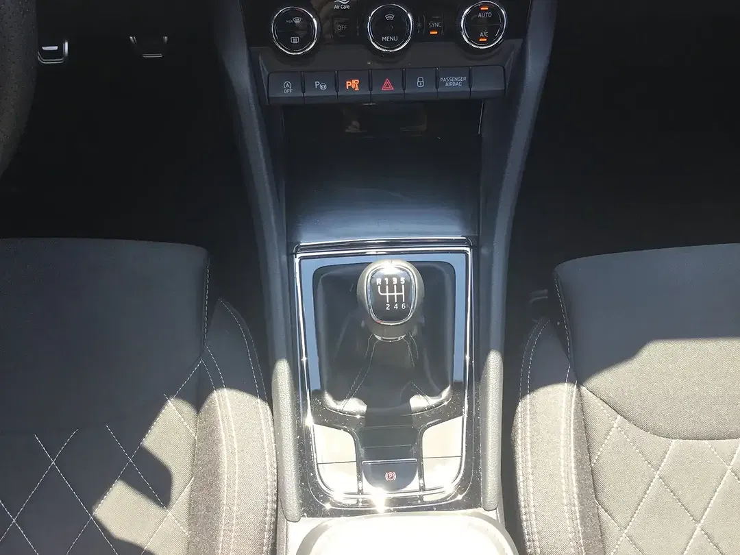 Skoda Karoq 1.5 TSI Sportline - Thumbnail 12