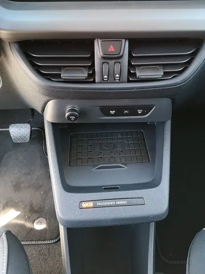 Ford Tourneo Courier Titanium - Thumbnail 14