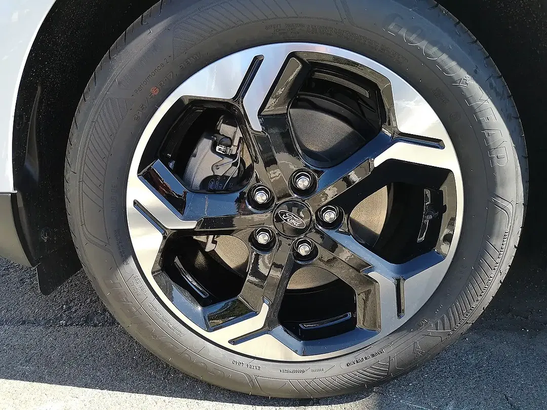 Ford Tourneo Courier Titanium - Thumbnail 7