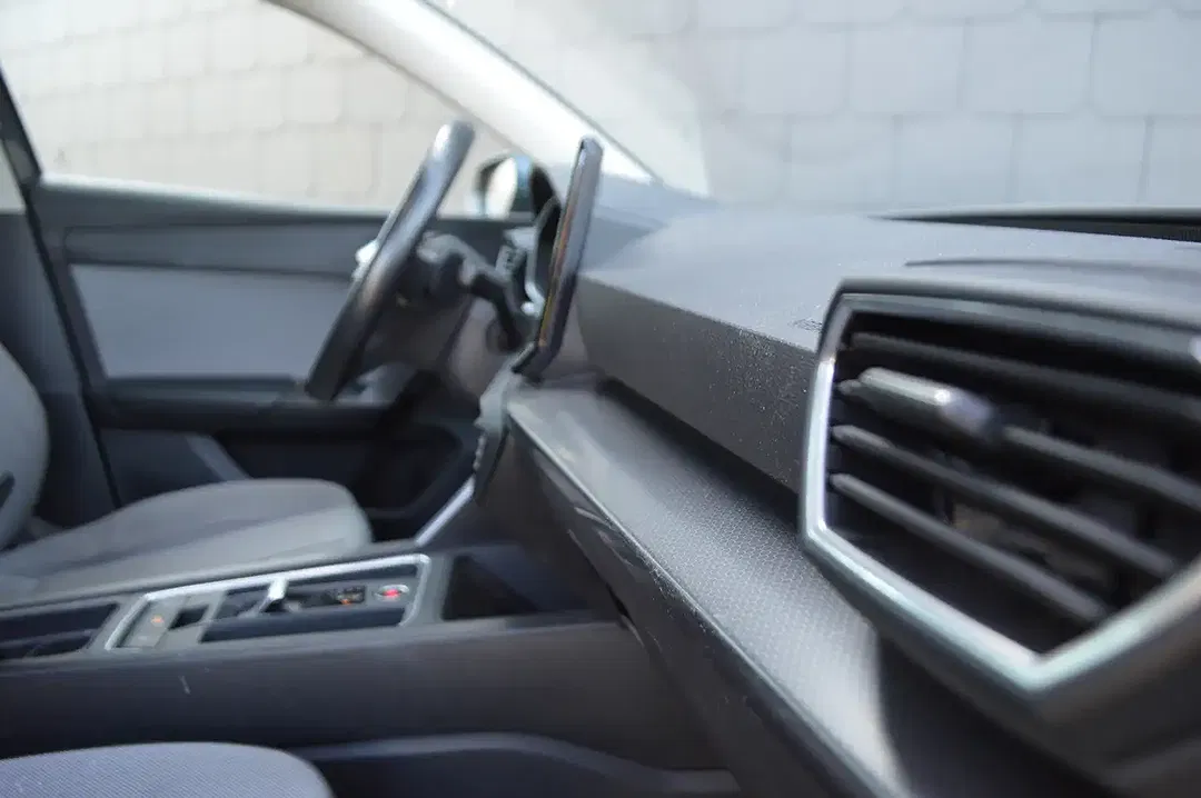SEAT Leon e-Hybrid 1.4 DSG FR - Thumbnail 6