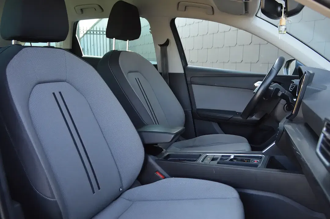 SEAT Leon e-Hybrid 1.4 DSG FR - Thumbnail 8