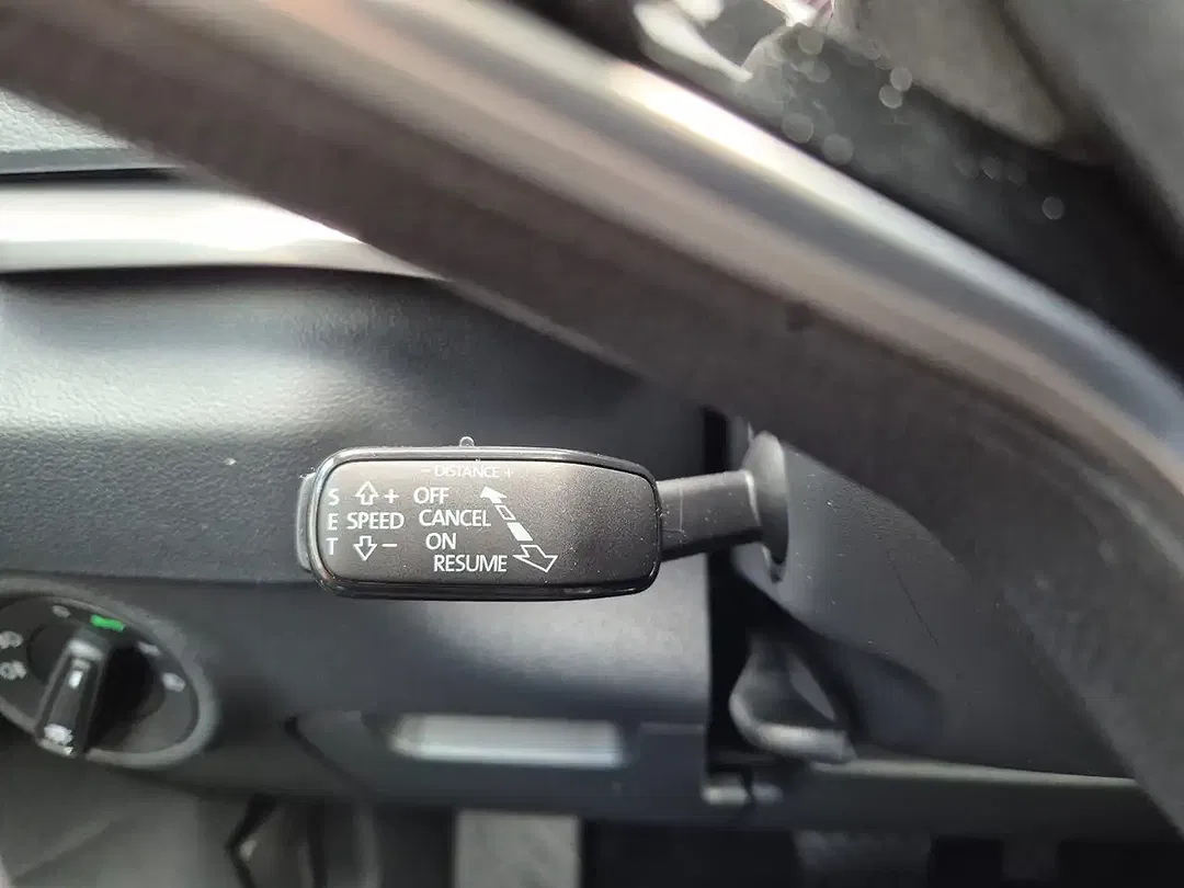 Skoda Karoq 1.5 TSI DSG Selection - Thumbnail 15
