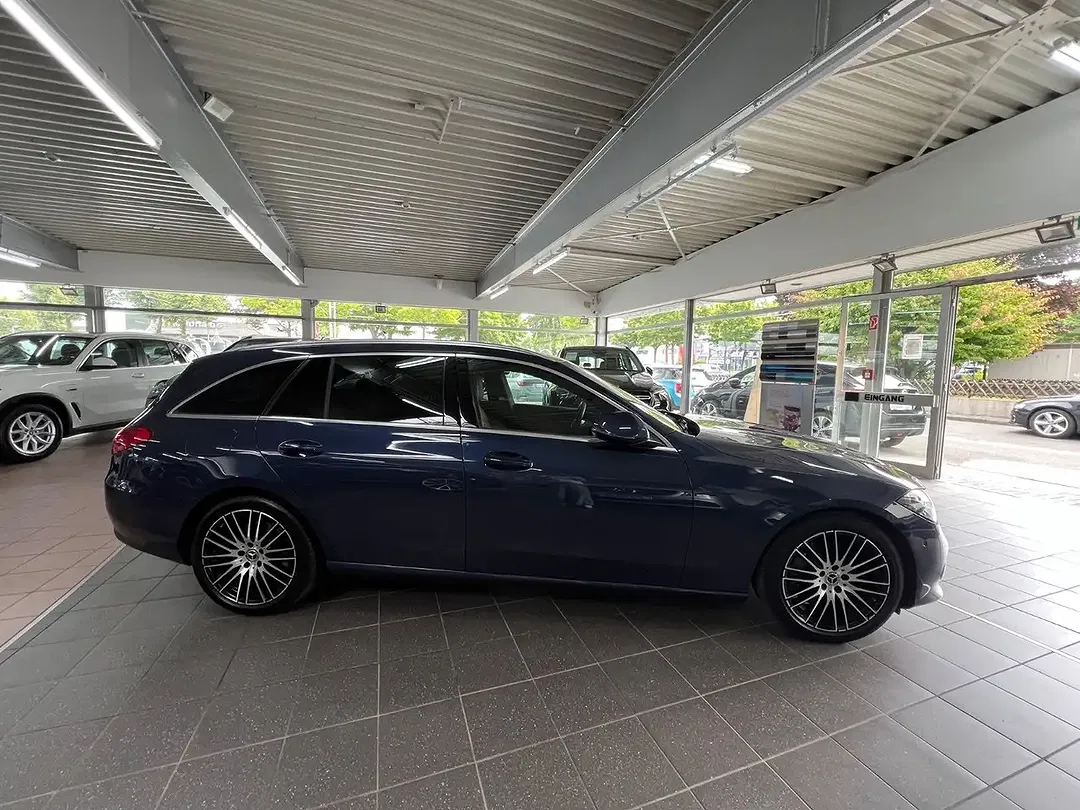 Mercedes-Benz C 220 Avantgarde - Thumbnail 4