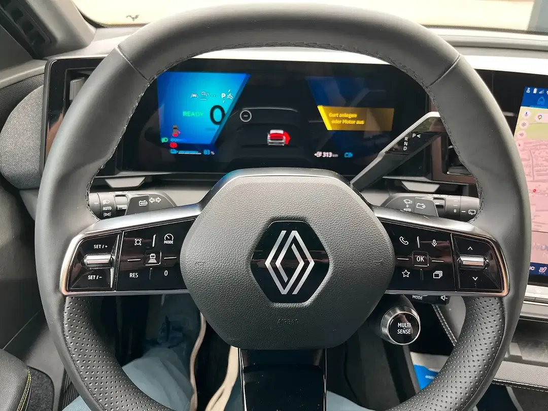 Renault Megane E-Tech Techno - Thumbnail 14