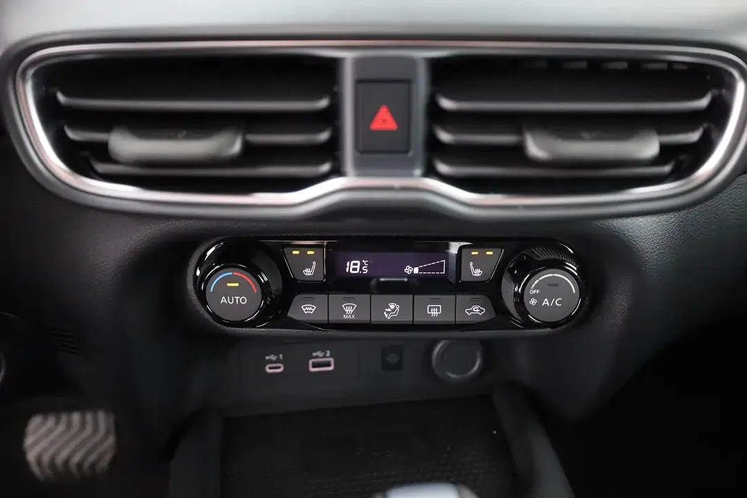 Nissan Juke 1.0 DIG-T AUT N-Connecta - Thumbnail 11