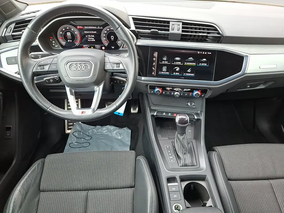 Audi Q3 40 TFSI quattro S line - Thumbnail 9