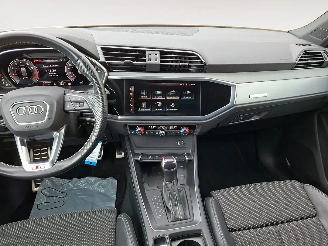Audi Q3 40 TFSI quattro S line - Thumbnail 10