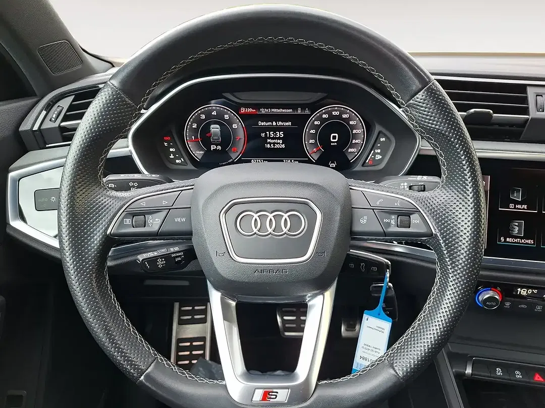 Audi Q3 40 TFSI quattro S line - Thumbnail 11